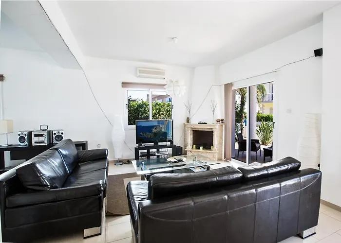 Carilisto Big 4 Bedrooms In Center Of ヴィラ