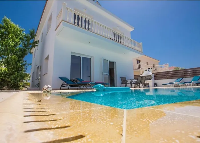 ヴィラ Carilisto Big 4 Bedrooms In Center Of アヤナパ