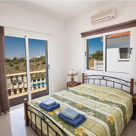 Carilisto Big 4 Bedrooms In Center Of *