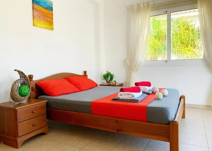 Carilisto Big 4 Bedrooms In Center Of Вилла *