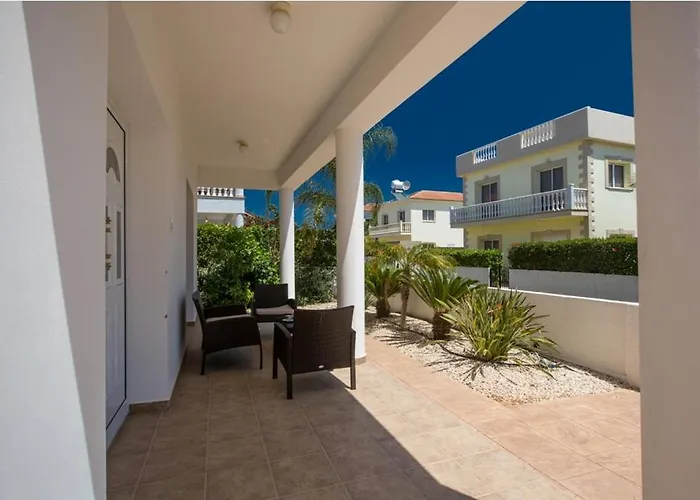 Carilisto Big 4 Bedrooms In Center Of *